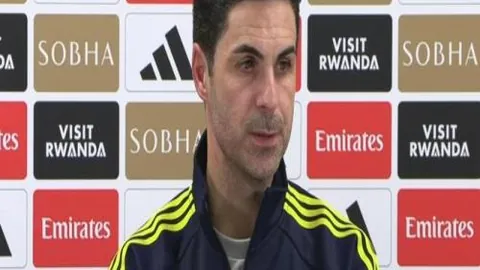 【战无不胜之巅！沙迦客场奇兵，揭秘如何稳坐榜首霸主之位】